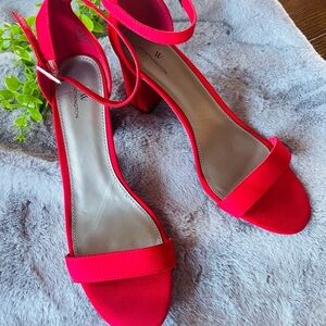 Worthington Red Heels with Ankle Strap and Sleek Design